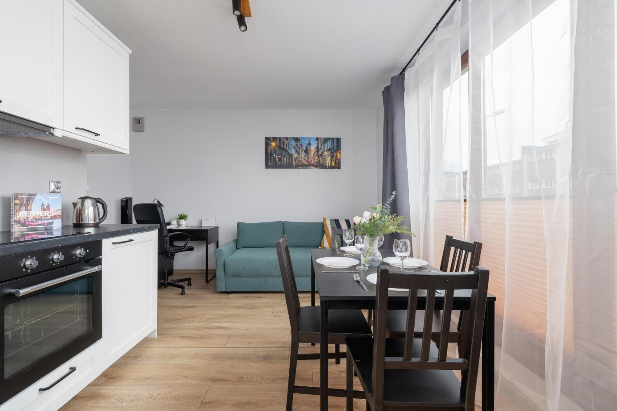 Stylish Apartment With Balcony & Parking Cracow By Noclegi Renters Cracóvia Exterior foto