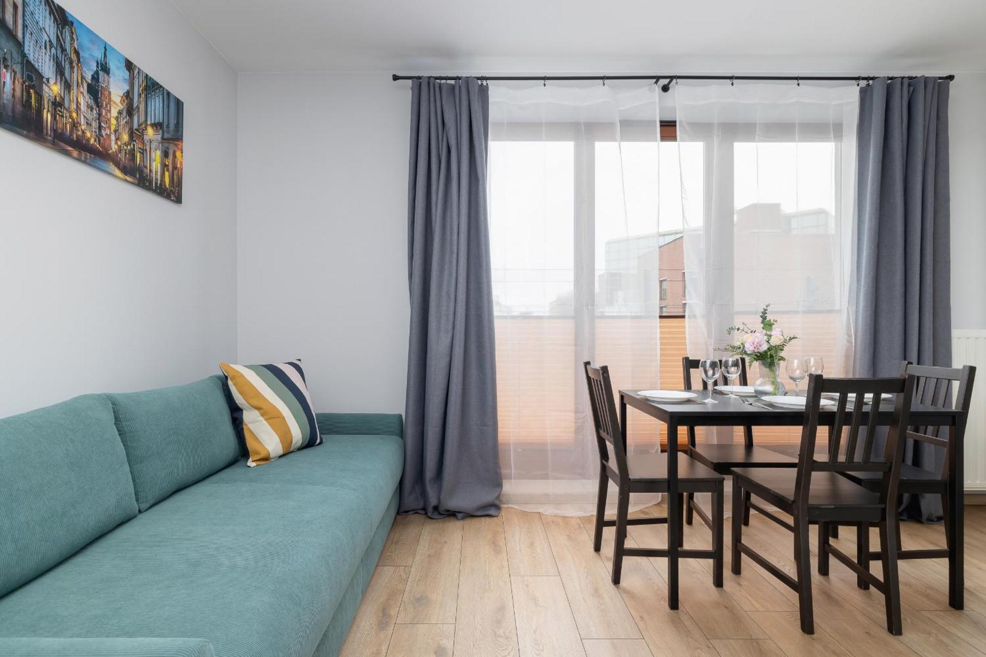 Stylish Apartment With Balcony & Parking Cracow By Noclegi Renters Cracóvia Exterior foto